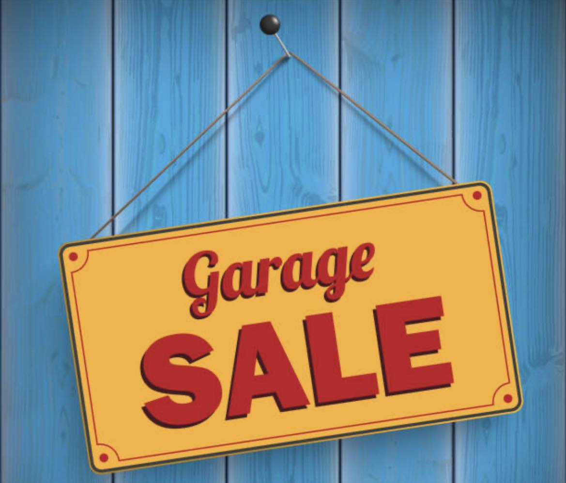 ‼️GARAGE SALE - CARLYSS‼️