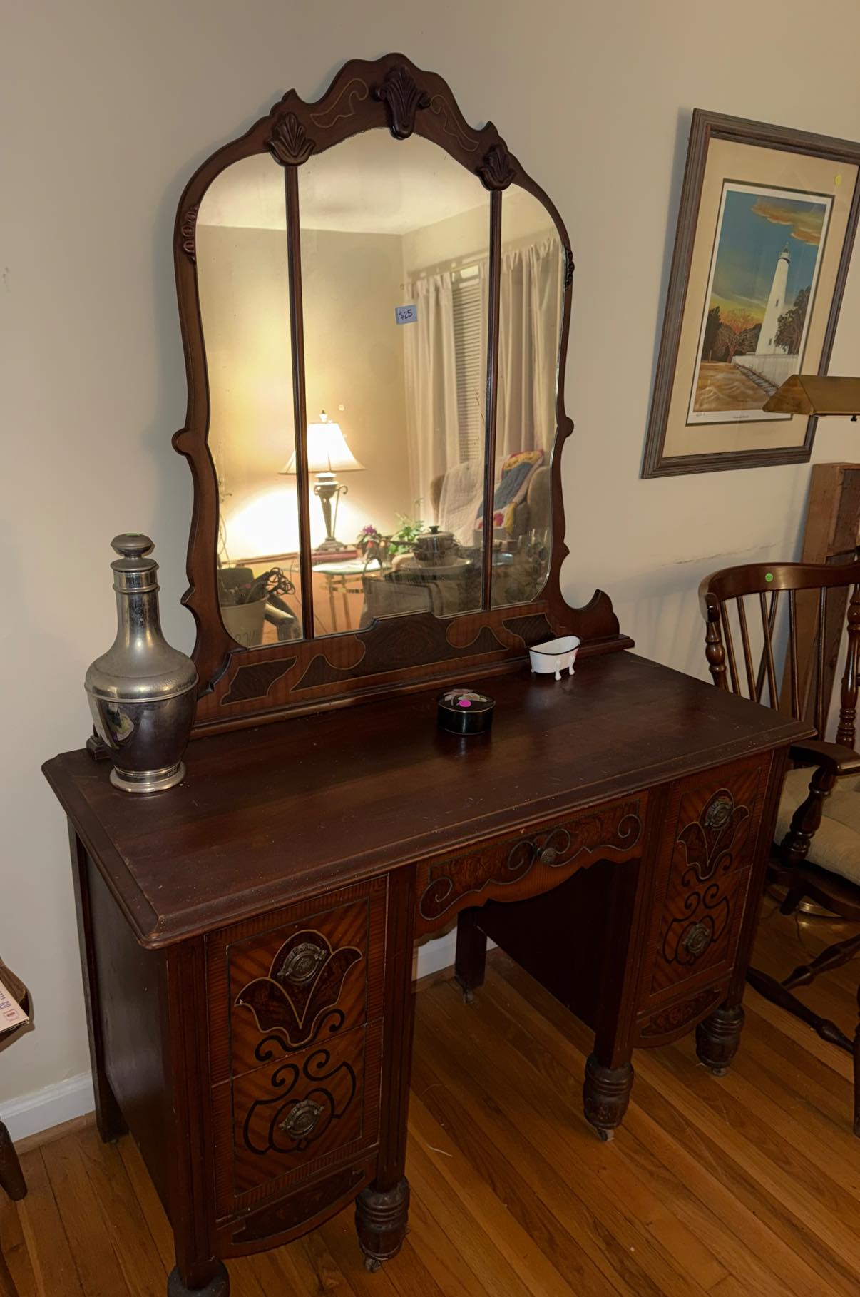 YARDSALE/MOVING SALE