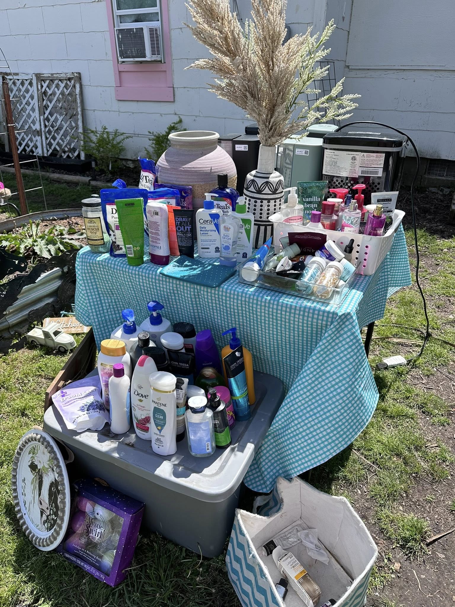 Yard Sale